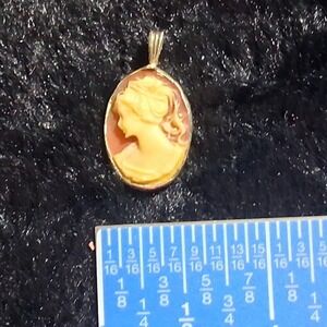Vintage Cameo Pendant Gold Tone Frame Lady Profile Oval Petite Charm Jewelry